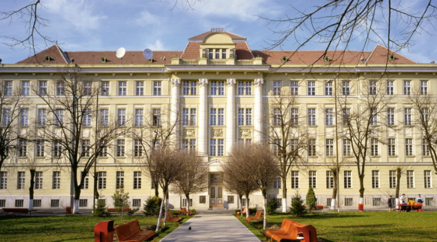 الدليل الشامل للدراسة في التشيك للعام 2026