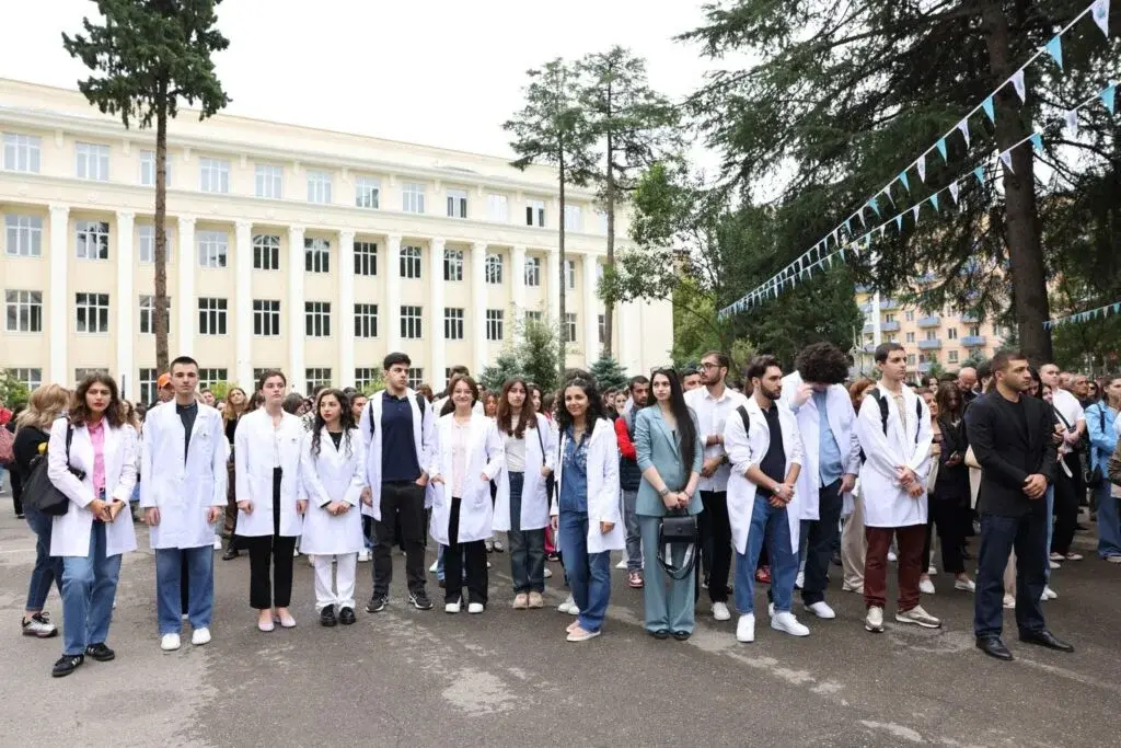 جامعة تبليسي الطبية